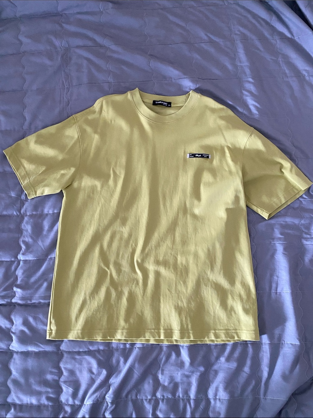 Casual Crew Neck Tee in Light Yellow with Chest Patch